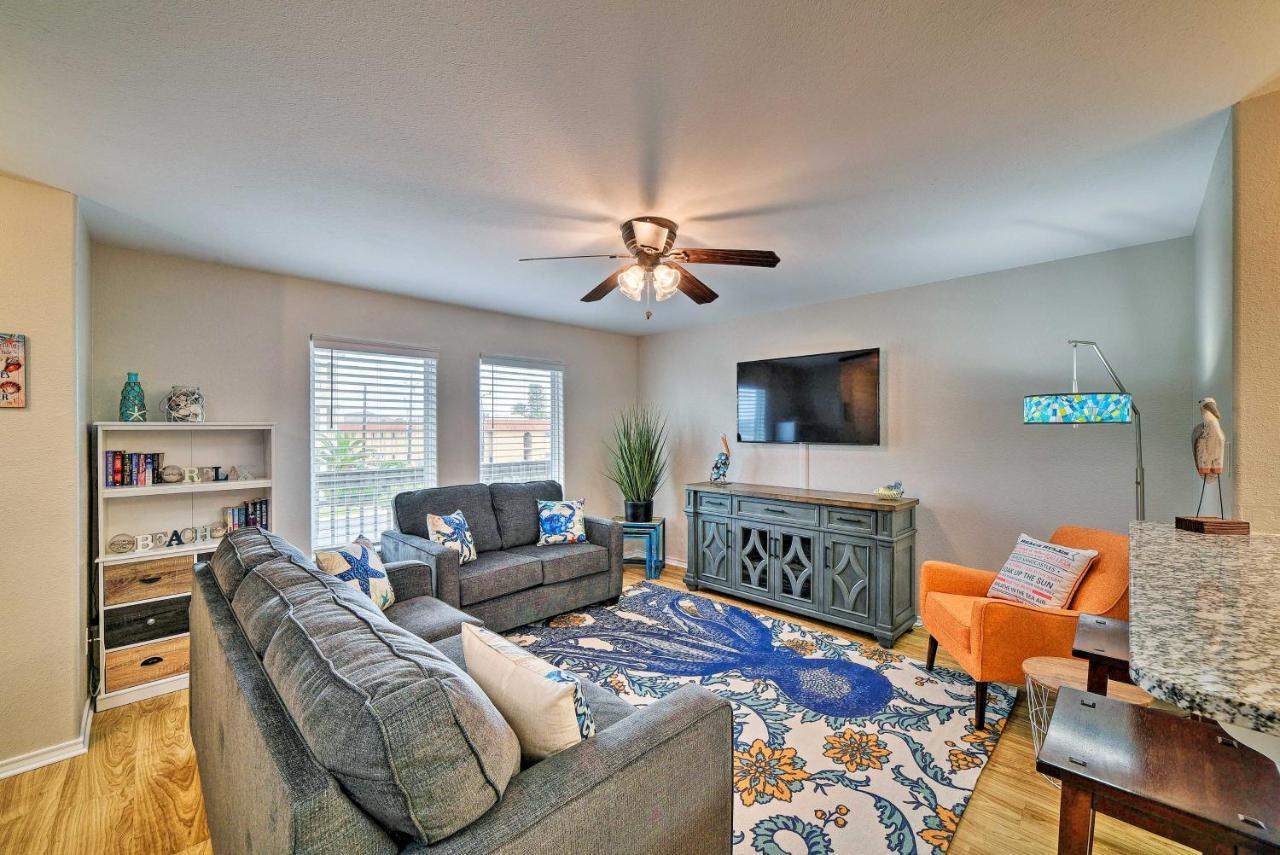 Corpus Christi Condo With Pool Access, Walk To Beach Buitenkant foto